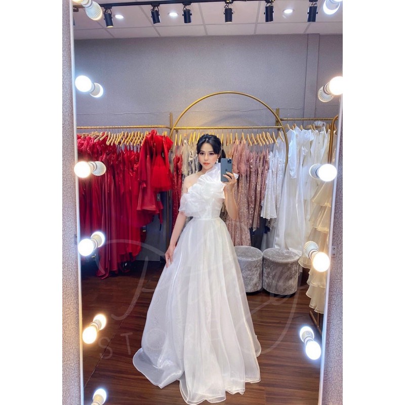 đầm maxi lệch vai dúm bèo