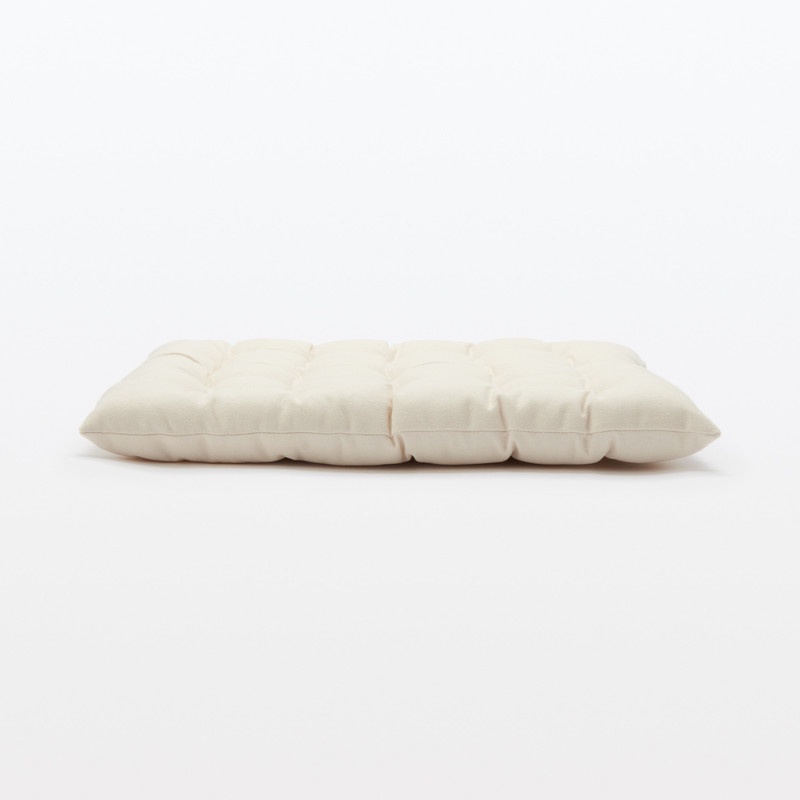 Muji Đệm Ngồi Chần Bông - Ecru 39cm x 39cm