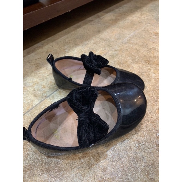 Giày cho bé hàng auth