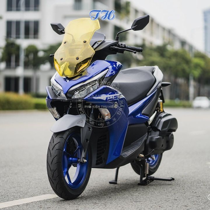 Kính chắn gió NVX 155 VVA  , NVX V1 các đời chính hãng zhipat phong cách Touring