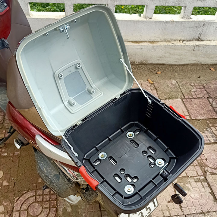 [Hàng Sẵn]Thùng Đựng Đồ Gắn Đuôi Xe Máy, Xe Điện TD04 - Phù hợp cho nhiều dòng xe