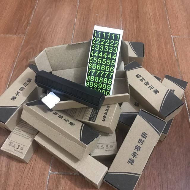 Bảng số điện thoại gắn Taplo xe ô-tô, mẫu gắn được 2-3 số cùng lúc | BigBuy360 - bigbuy360.vn