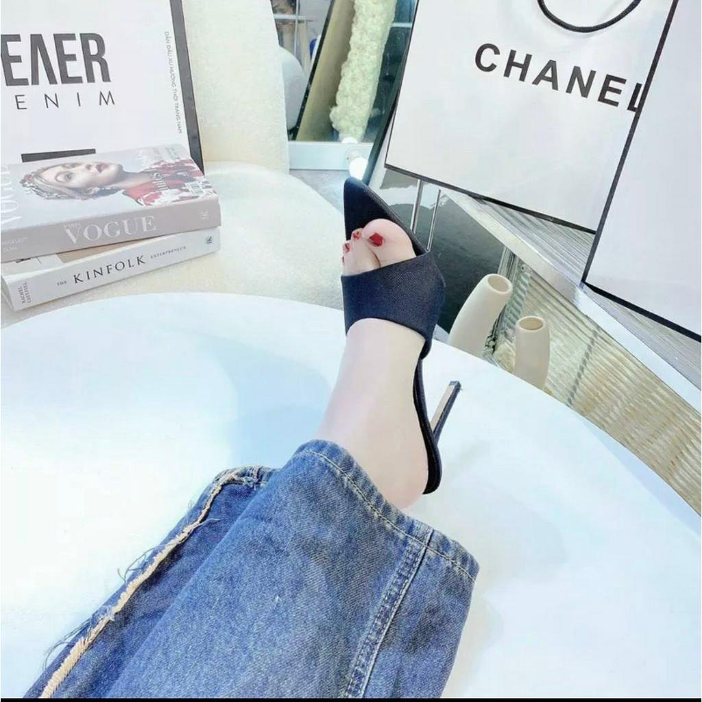 Giày gót nhọn vải rin 9cm.