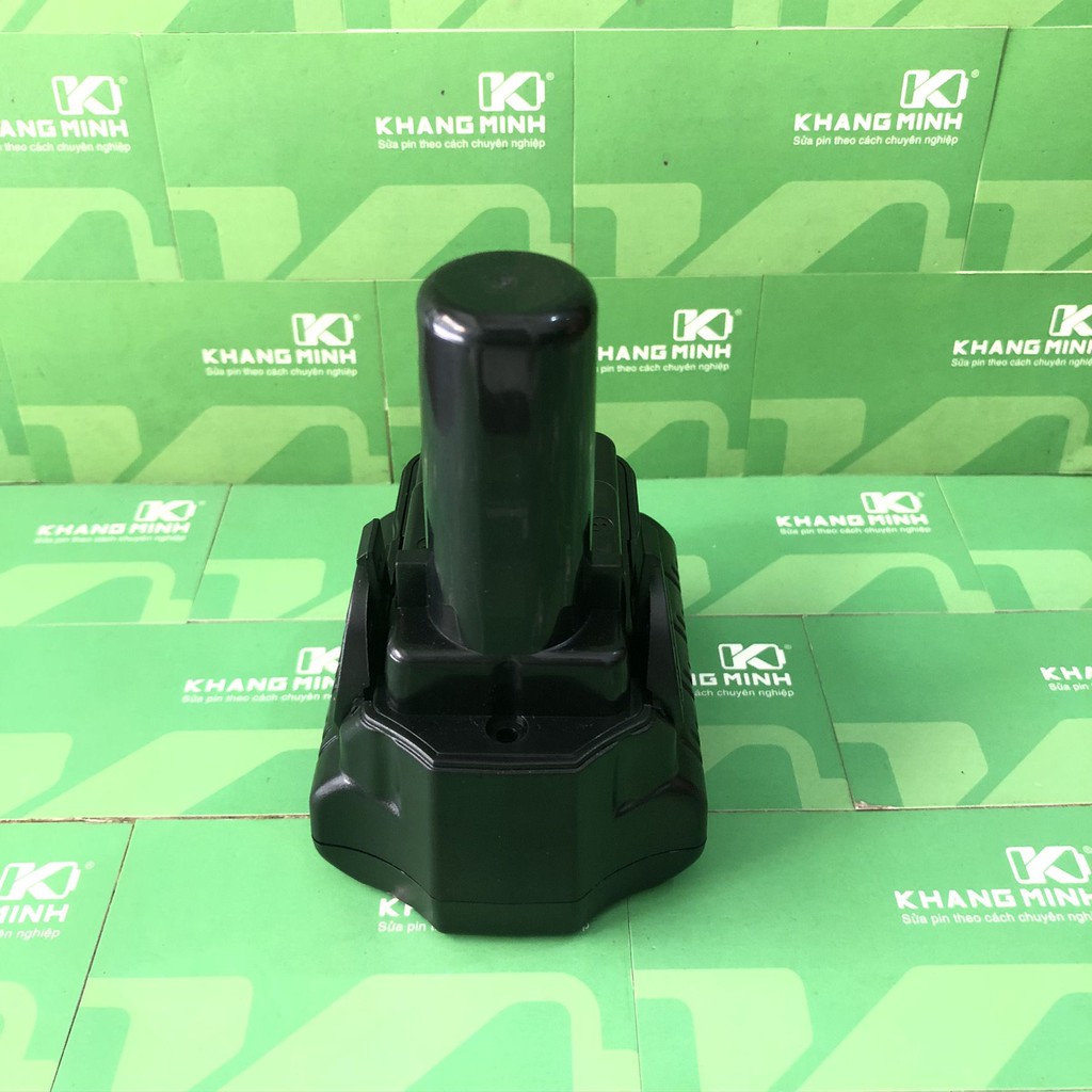 Vỏ mạch pin Hitachi 10.8V 3S Li-ion dạng pin cắm và mạch nhận sạc zin