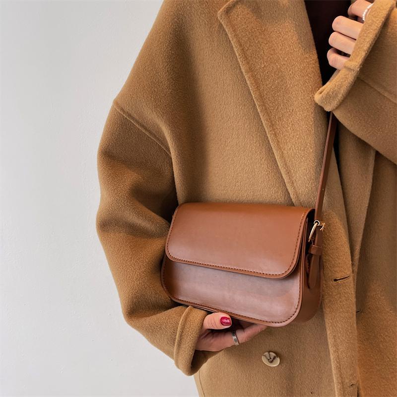 Túi xách đeo vai hình vuông nhỏ thiết kế mới phong cách retro Hong Kong 2021 cho nữ