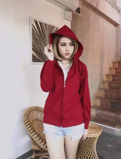 Áo khoác uni thần thánh
