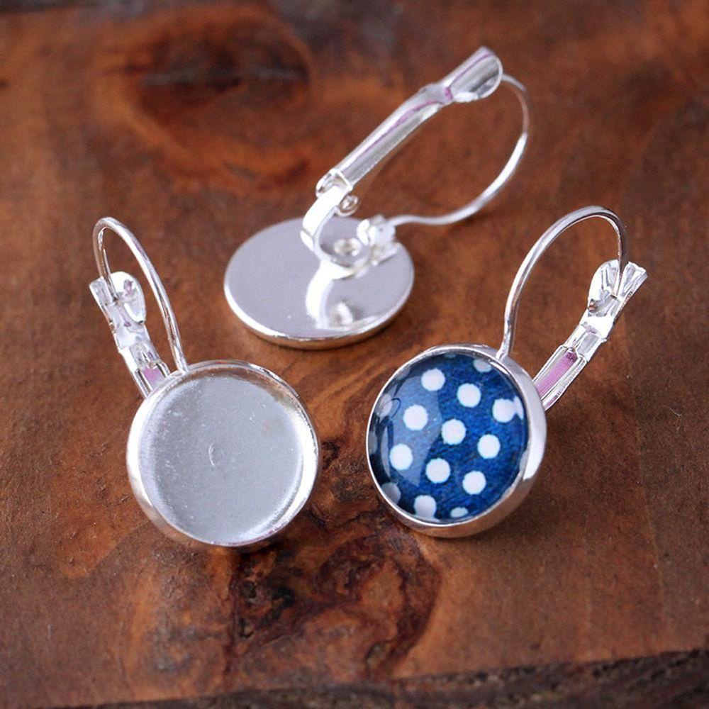 Khay Tròn Bằng Nhựa Để Trưng Bày Đồ Trang Sức Tiện Dụng