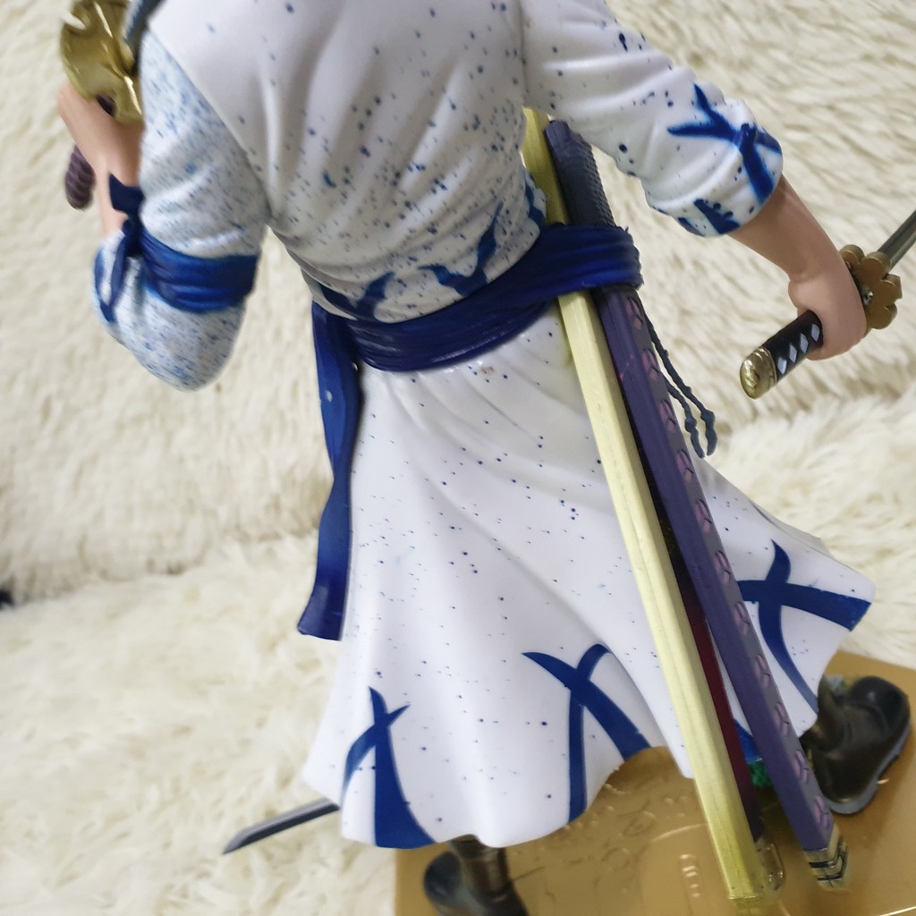 Mô hình Pop Roronoa Zoro White