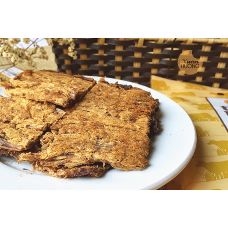 Bò khô 100% thiệt bò miếng Xuân Hương truyền thống thịt bò khô tươi ngon đậm đà hương vị, đảm bảo VSATTP | BigBuy360 - bigbuy360.vn