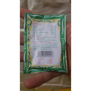 (sale nghỉ bán)Cao Sao Vàng ( Dầu Cù Là)  3gr