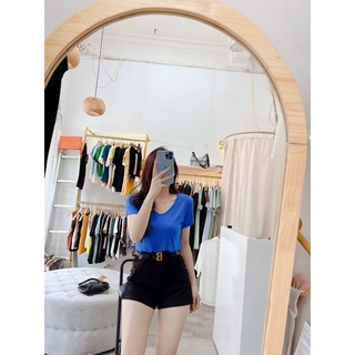 Áo thun tăm cổ tim suông