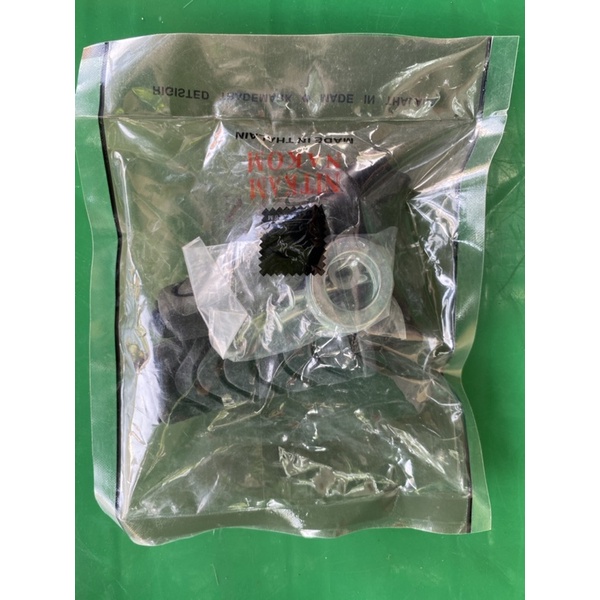 Để chân sau xe máy, chân gập xe máy