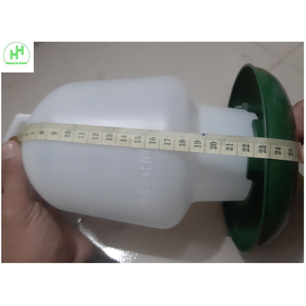 1 Bình Đựng Nước Cho Gia Cầm  Dung Tích: 2L - Máng uống nước Bình Thuận 2 lít