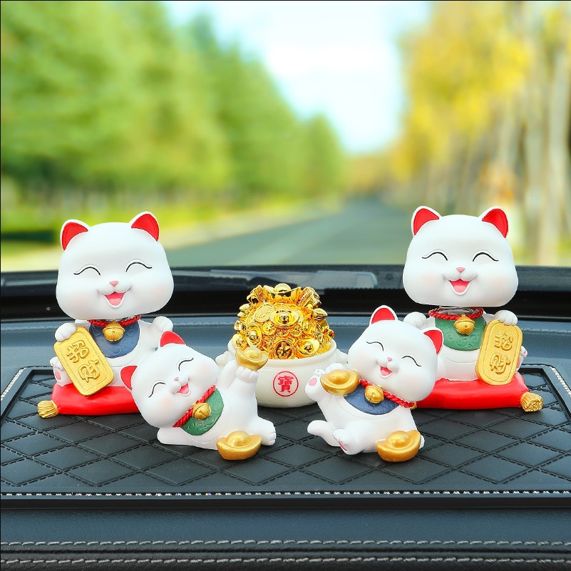 Decor mèo thần tài thỏi vàng trang trí taplo oto , phụ kiện xe hơi sáng tạo, hoặc để bàn làm việc có tặng kèm sáp thơm