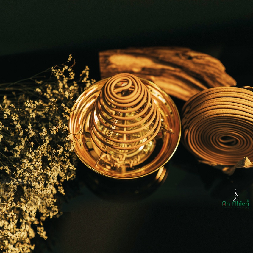 Nhang Vòng Trầm Hương Cao Cấp 24h Trầm Hương An Nhiên V24 Hộp 10 Vòng Lớn