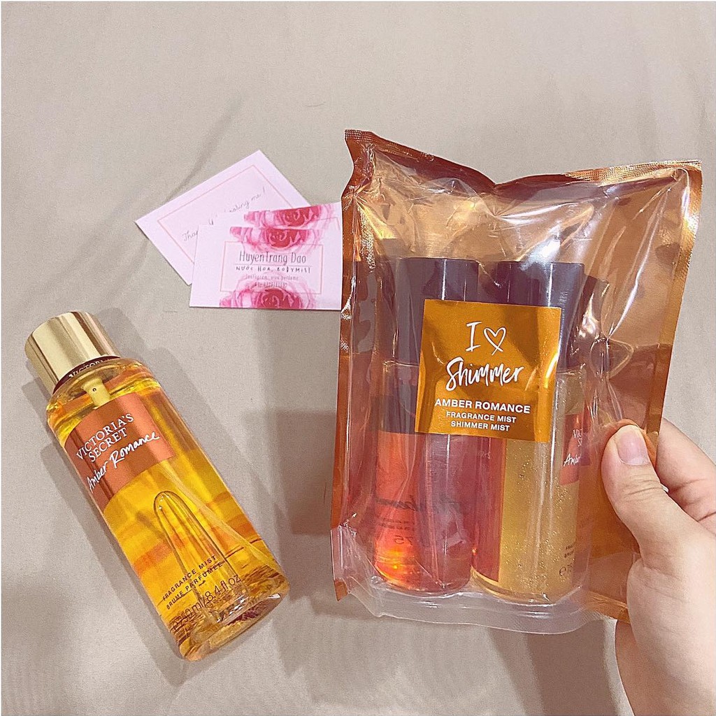 Xịt Thơm Body Mist Victoria’s Secret - AMBER ROMANCE 250ml | Thế Giới Skin Care