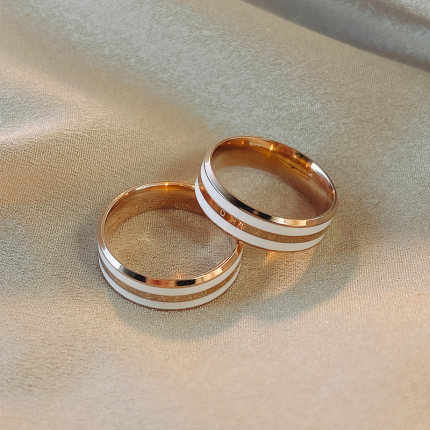 Korean version of rose gold titanium steel ring