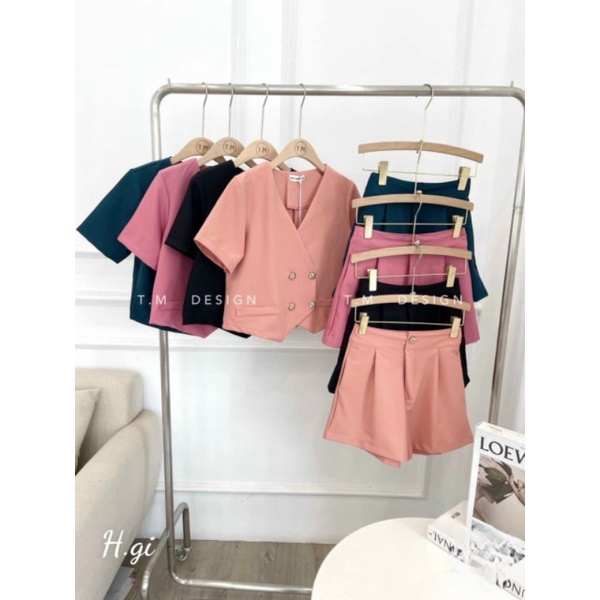 Set áo gile tay con quần short ( còn xanh ngọc)