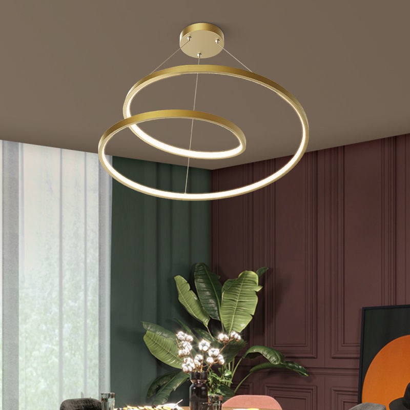 Đèn LED tròn nghệ thuật Bắc Âu nhà hàng hậu hiện đại tối giản vòng chùm bầu không khí bằng đồng toàn bộ bàn ăn