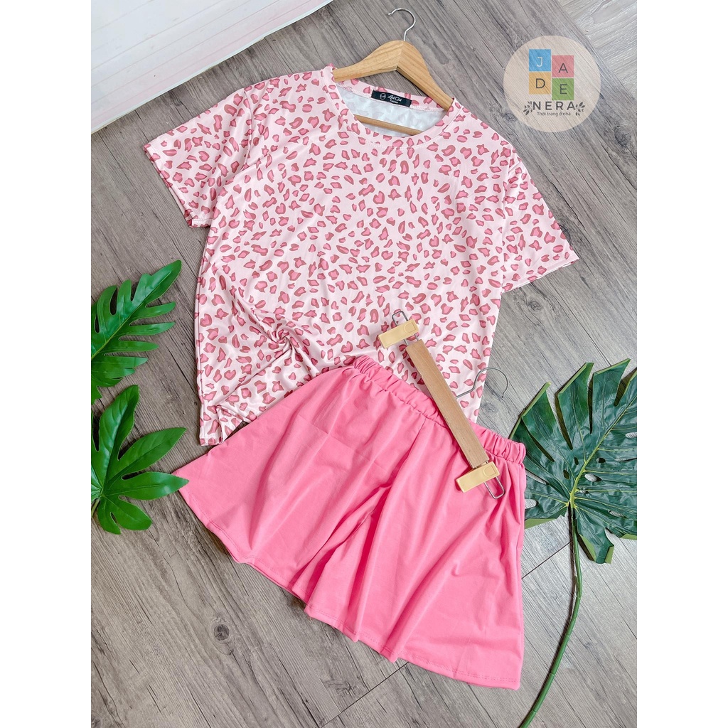 Set Bộ cotton thể thao áo ngắn tay họa tiết beo, quần đùi giả váy, basic, form rộng - Freessize (40-62kg)