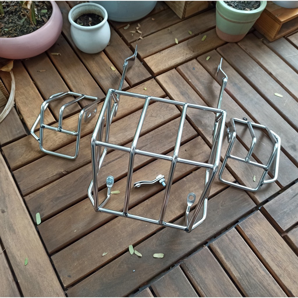 Bảo vệ đèn hậu và xi nhan inox cub 81 - cub82 - DD - Daelim DH