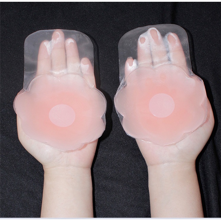 Đôi miếng dán silicon kéo nâng ngực,chống chảy sệ màu da ,chuyên dụng để mặc áo váy đồ xuyên thấu khoét sâu áo hai dây