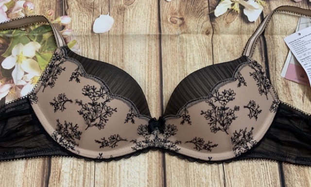 Áo lót nữ SEXY CUSHION BOUQUET MHU | BigBuy360 - bigbuy360.vn