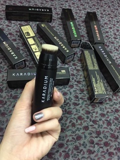 Kem nền dạng thỏi Karadium Melting Foundation Stick