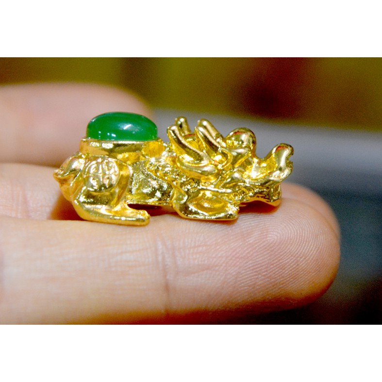 Mặt tỳ hưu vàng phong thủy chiêu tài lộc