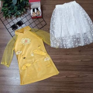 Áo dài cách tân cho bé gái