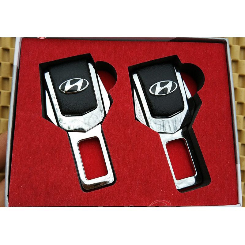 Bộ 2 cài chốt dây dan toàn có logo hãng xe - giá 2 cái