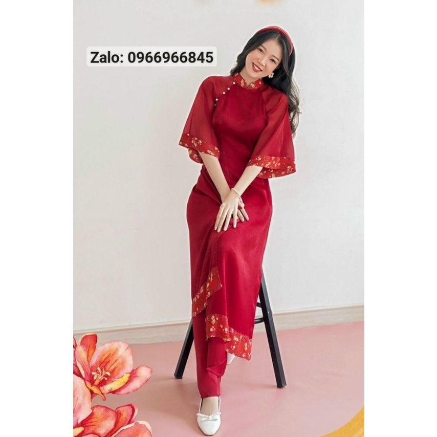 Mẫu áo màu đỏ đỏ may cách điệu tay von - Áo Dài Đan Linh