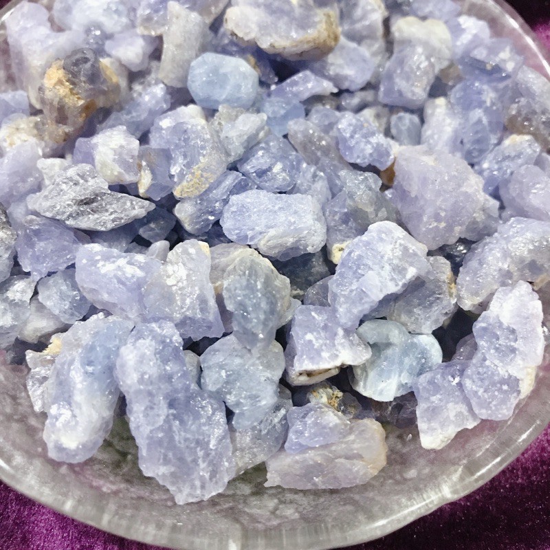 Đá thô vụn spinel xanh thanh tẩy bài tarot hoặc trang trí 15g