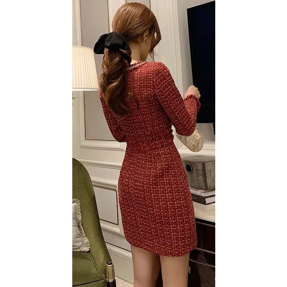 Váy dạ tweed cổ đính dây ngọc cúc ngọc