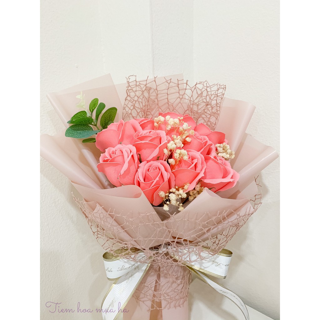 [Quà Tặng] Bó hoa hồng 11 bông kèm babi - Quà tặng sinh nhật, hội nghị, sự kiện, phụ nữ, lưu niệm, nowship