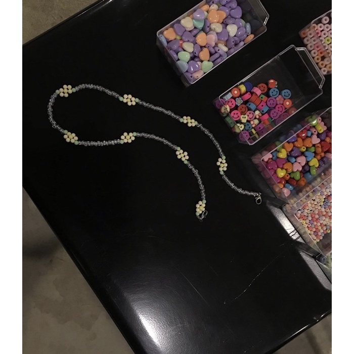 Mask chains nhiều hoa