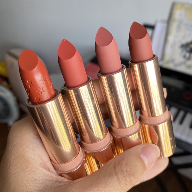 Son thỏi Colourpop màu Gallop, Slow dance , CA love, 21 questions
