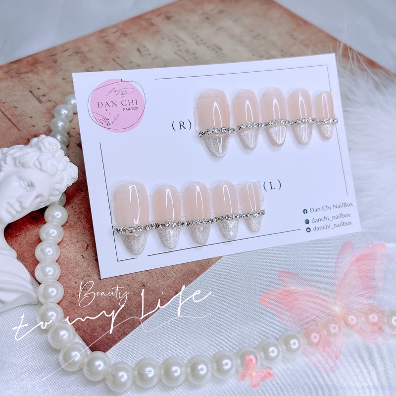 NailBox móng úp thiết kế sẵn Mẫu Thạch Mắt Mèo Viền Đá