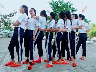 Dép tổ ong mầu