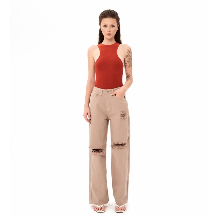 Quần jeans nữ rách gối nhẹ màu hồng đất nhạt, là min - RIPPED WIDE LEG JEANS - CREAM PINK