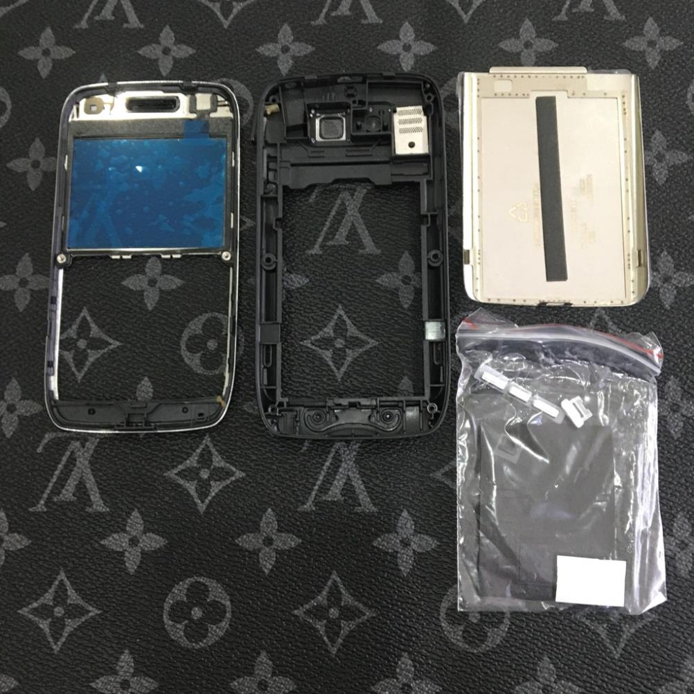 Vỏ Nokia E72