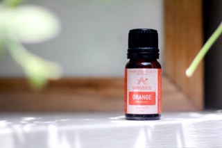 Tinh dầu cam Aotanica