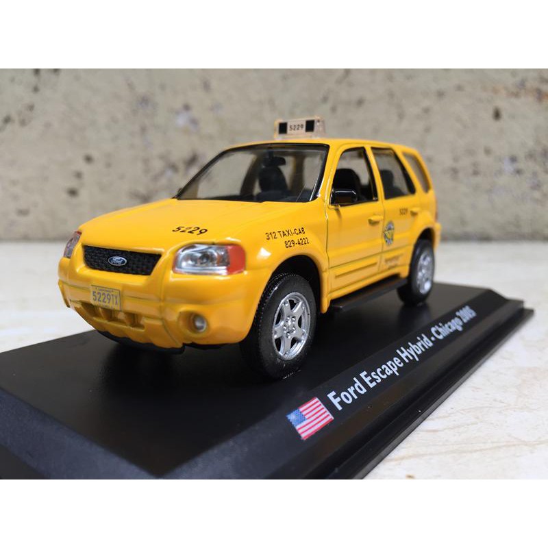 Mô hình Xe ô tô FORD Escape Hybrid 2005 1:43