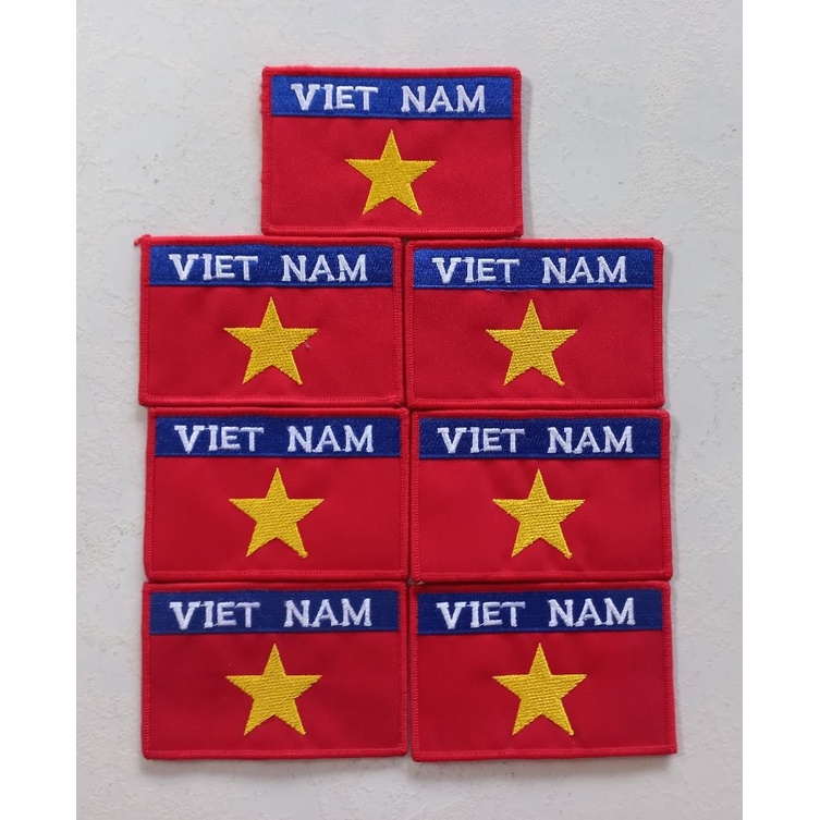 Set cờ Việt Nam (Thêu)