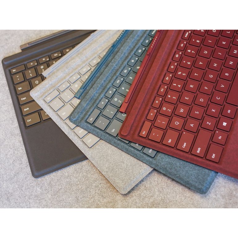 Hàng Chính hãng - Bàn phím Surface Pro Type Cover (ALCANTARA)