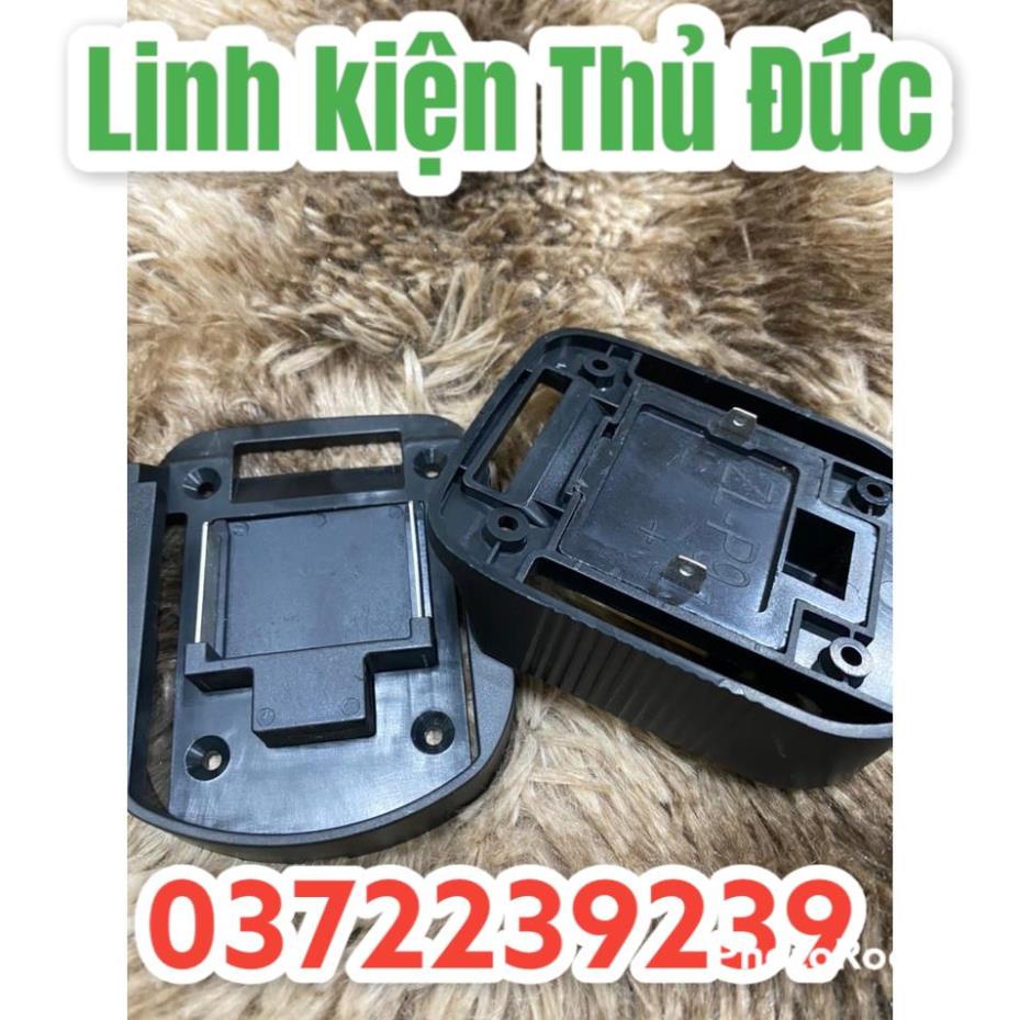Lktd BN. Đế đúc pin Makita 14.4V - 18V nhựa siêu cứng .