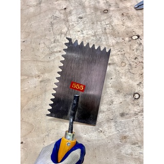 Bay xây răng cưa 555