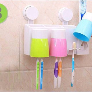 Bộ nhả kem đánh răng kèm 3 cốc