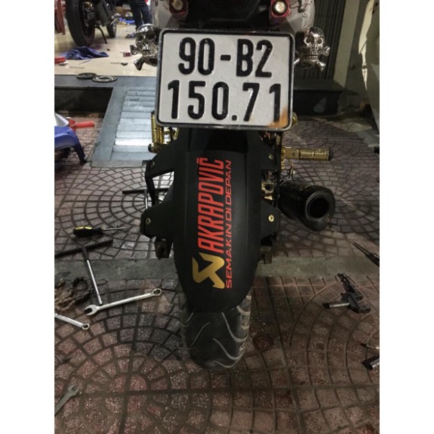 Dè chắn bùn 4 chân Exciter 150 / Winner X