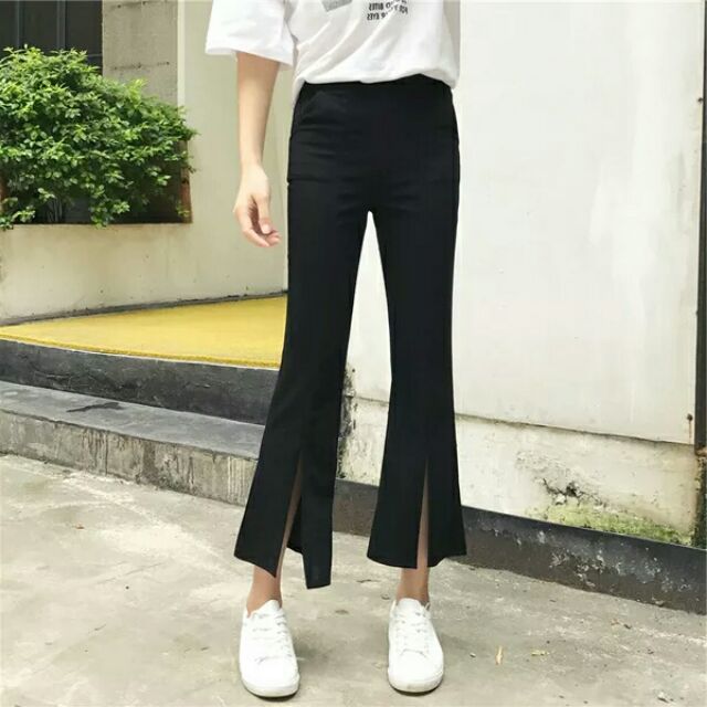 Quần ống loe xẻ tà